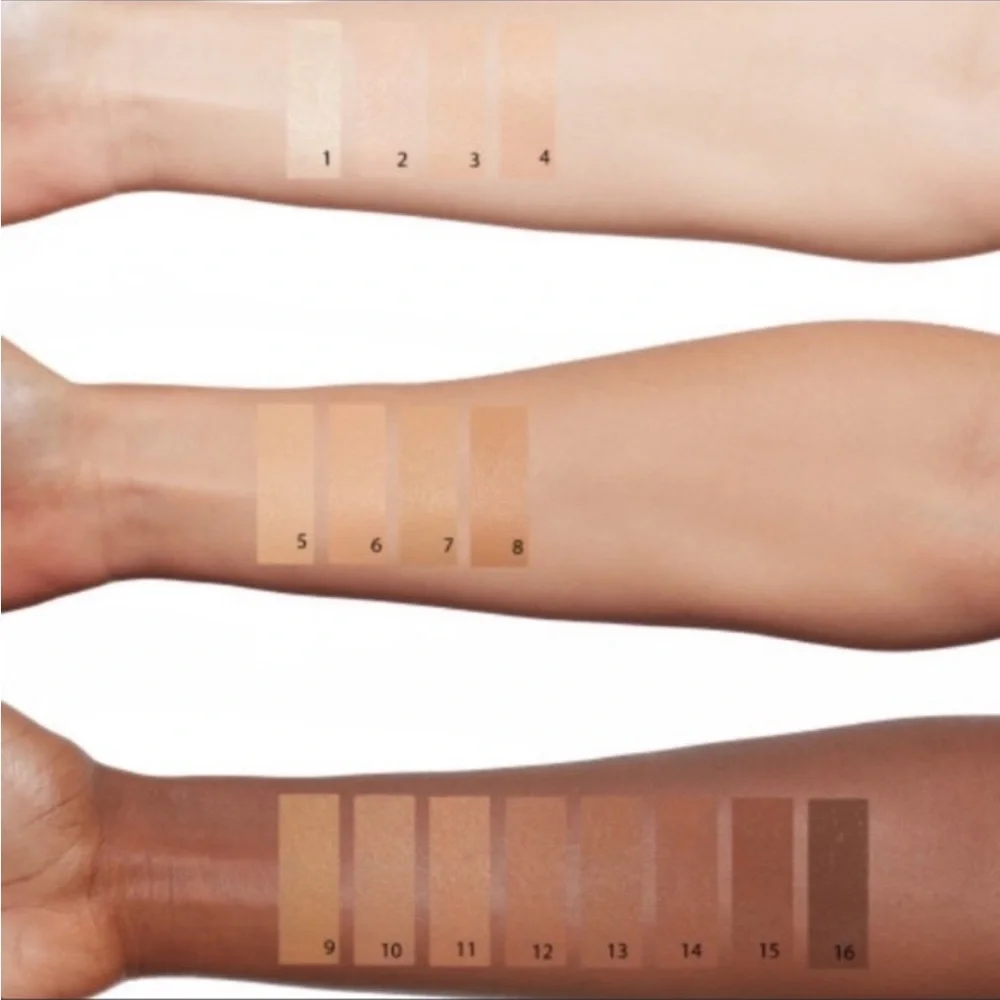 Charlotte Tilbury Magic Away Liquid Concealer - 10 Tan